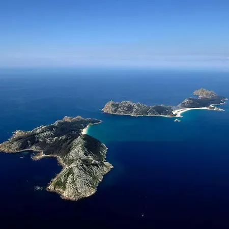 Piso Centrico Con Terraza Amplia Y Garaje