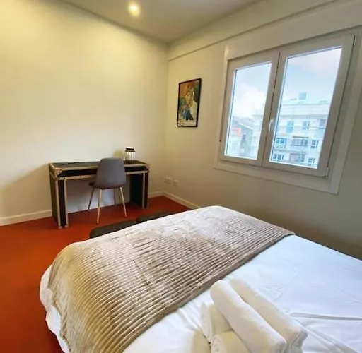 Апартаменты Piso Centrico Con Terraza Amplia Y Garaje *